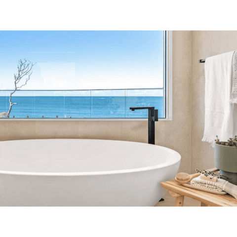 Baths Pietra Bianca Maddison Bath Colour: Malibu Solid Place & Palette