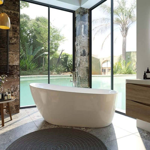 Baths BelBagno Romano Bath Size: 1500x720x710mm Place & Palette