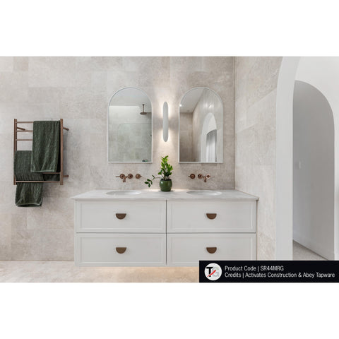 Accessories Thermogroup Thermorail Heated Towel Rail - Straight/Round Colour: Polished Stainless Steel Size: 4 Bars - 550x550x122mm (41 Watts) Place & Palette