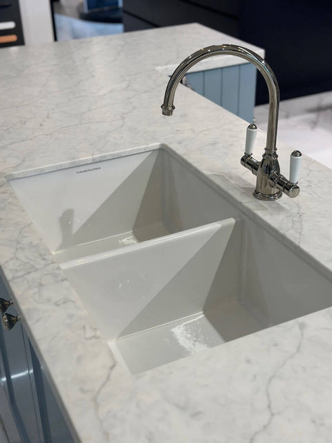 Basins Turner Hastings Cuisine Double Fireclay Sink Size: 85x46 Colour: Gloss White Overflow: With Overflow Place & Palette